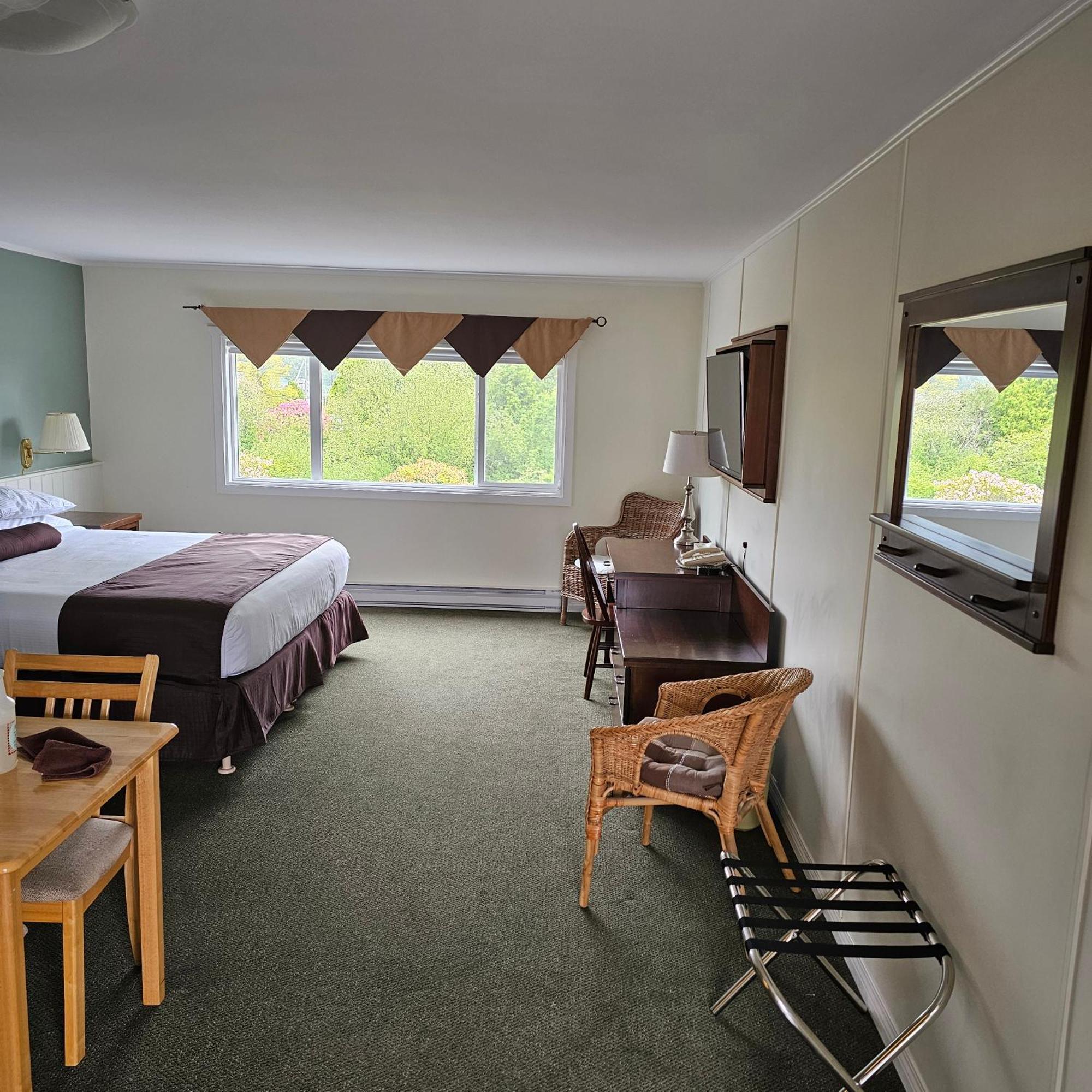 Pacific Rim Motel Ucluelet Ngoại thất bức ảnh